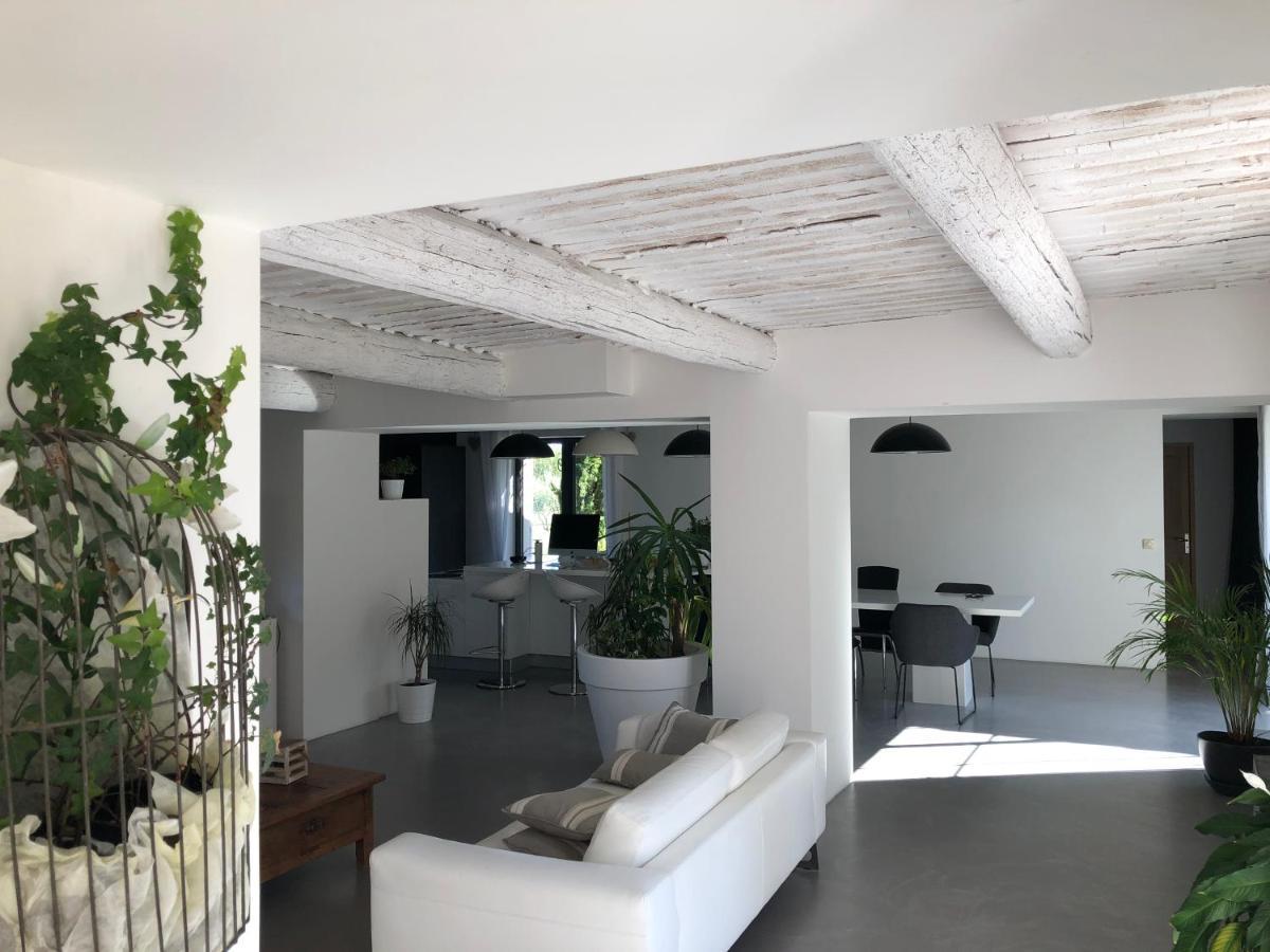 B&B Dans Mas En Pierres Robion en Luberon Екстер'єр фото